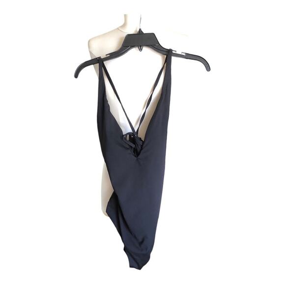 Andie NWT The Bali Flattering Neckline One Piece Swimsuit Black Small Tall - Picture 2 of 15
